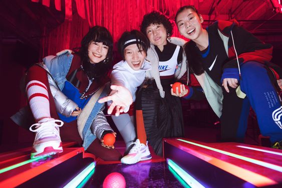 Tren Fashion Anak Muda 2025: Gaya Kekinian untuk SMP dan SMA